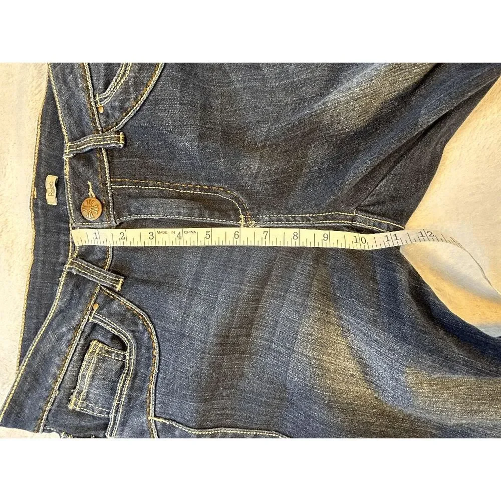 Women's Reba Jeans Size 10, Wide Stitch, Metal Studding, Straight Leg, Western